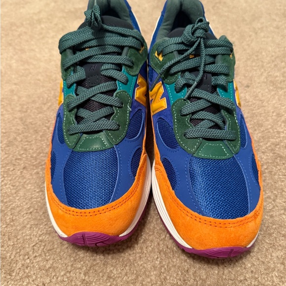 New Balance 992 - Picture 2 of 7